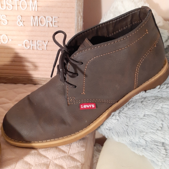 Men's Levi's sz 8 Arnold Brown boots - Picture 2 of 8